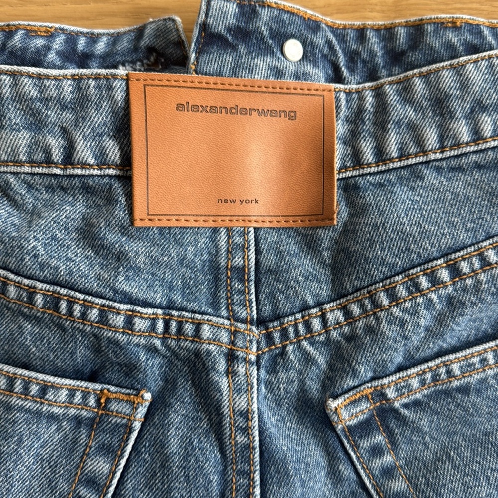 ALEXANDER WANG SHORT HIGH RISE SHORT - Picture 6 of 7